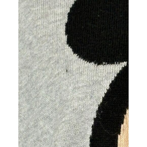 DISNEY STORE Tsum Tsum Minnie Mouse Knit Sweater Gray Graphic Size M GUC - Picture 5 of 8